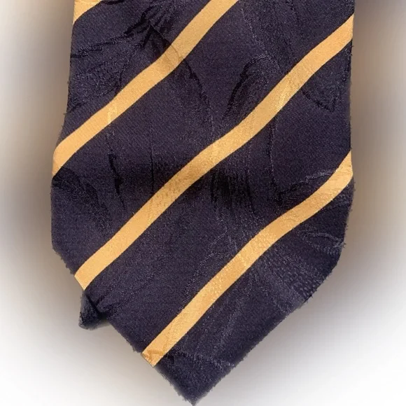 Designer Stefano Ricci for Battaglia Beverly Hills Striped Leaves Silk Tie - Picture 2 of 4